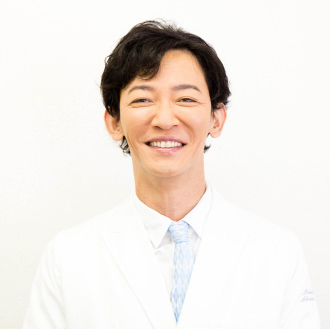 岡本慎一理事長